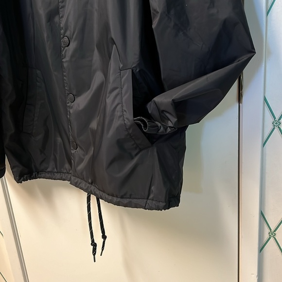 Vans Windbreaker, Waterproof Jacket - Picture 5 of 7